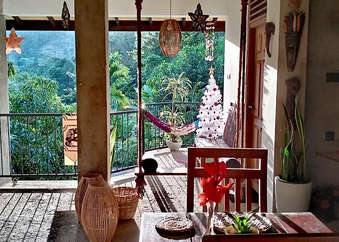 Tantra Ella Lodge